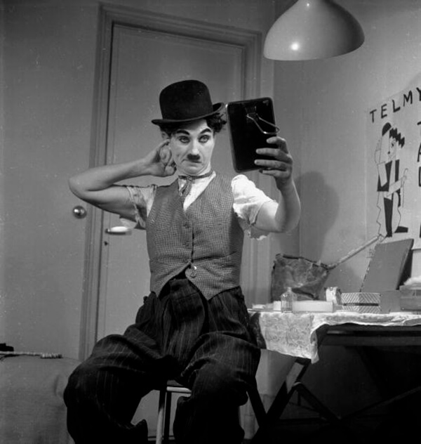 charlie-chaplin-mustache