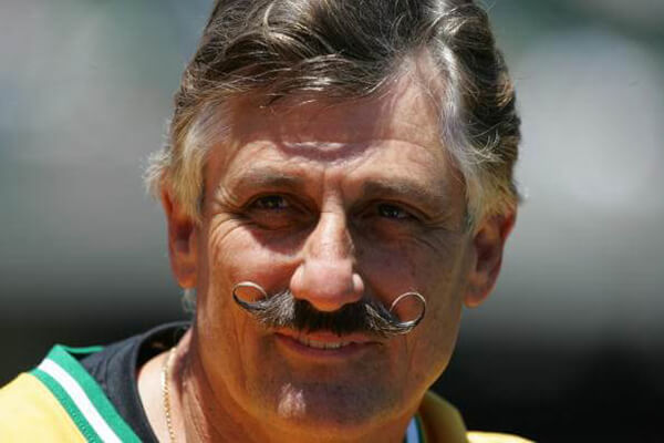 rollie-fingers-mustache