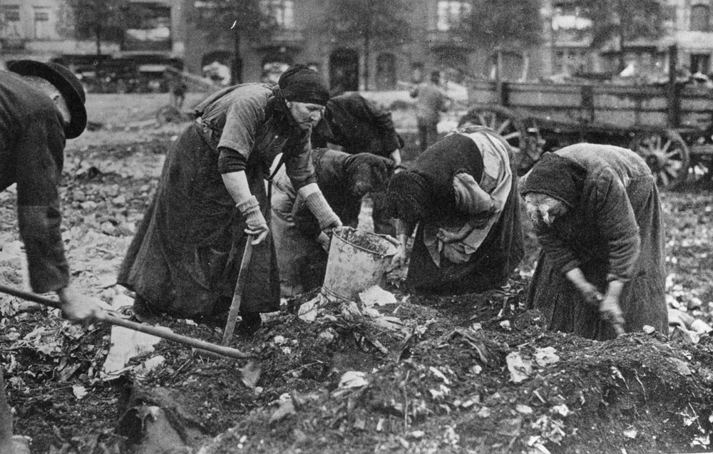 german women looking for food