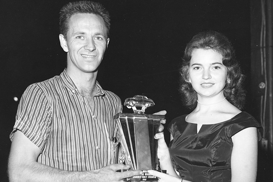 ralph earnhardt holiding his trophy