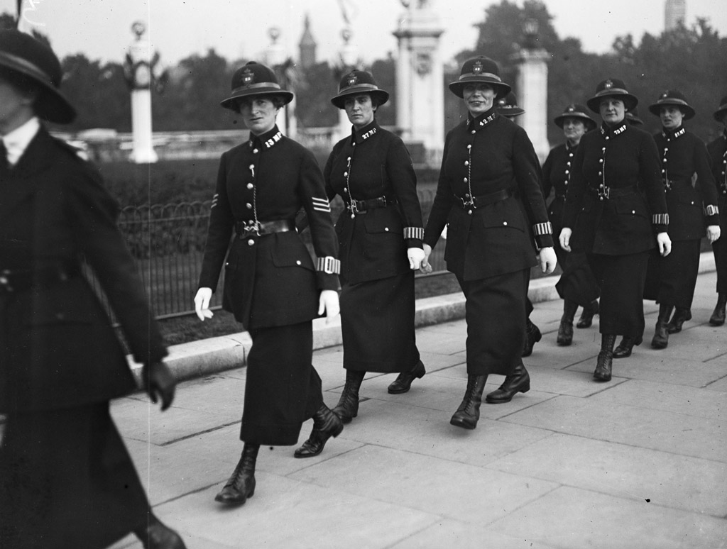 women police force attending party for war workers