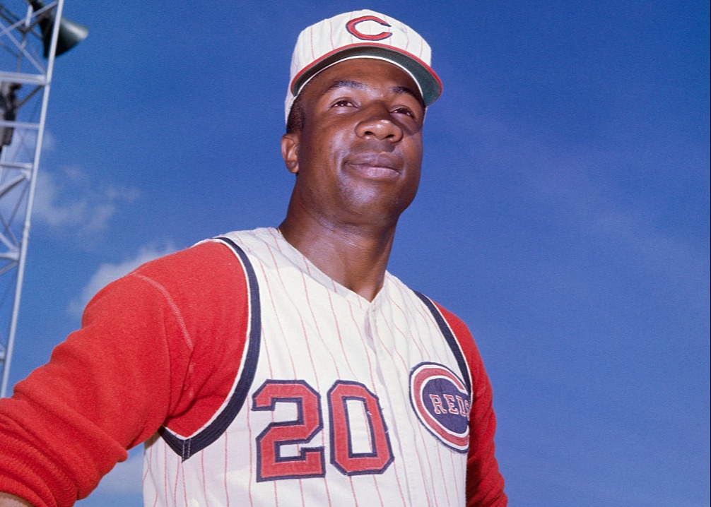 frank robinson signed with the reds in 1953