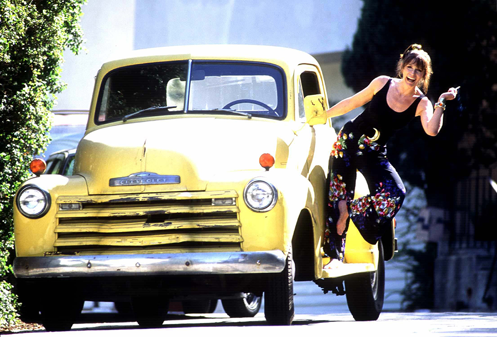 Morgot-Kidder-car-accident-on-set