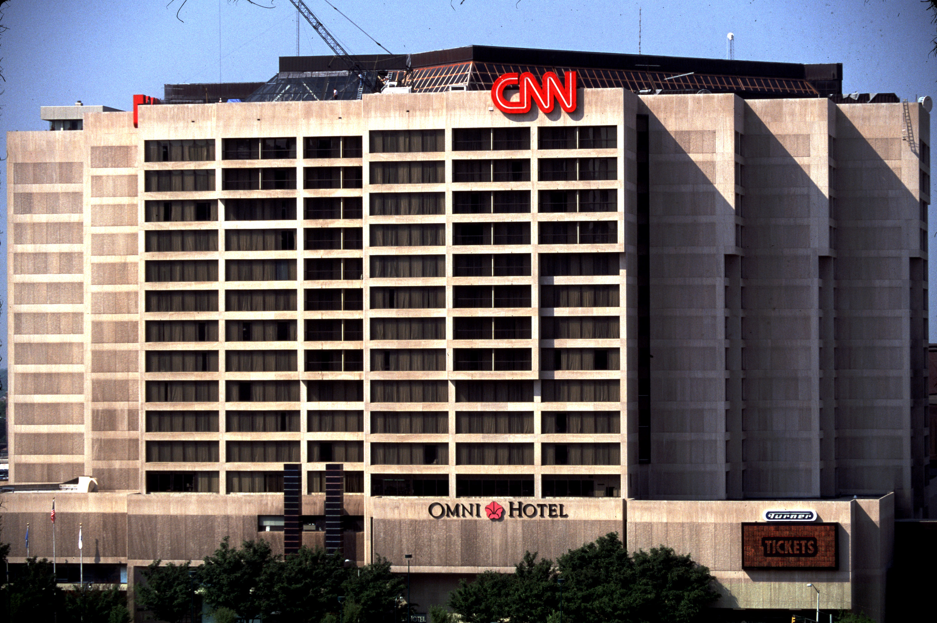 cnn challenger exclusive network and footage until 2010