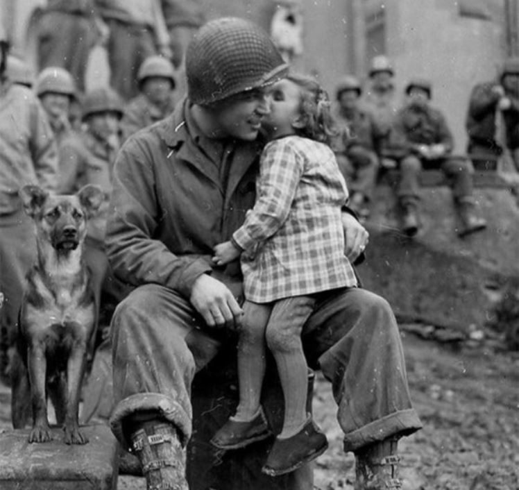 french girl war time