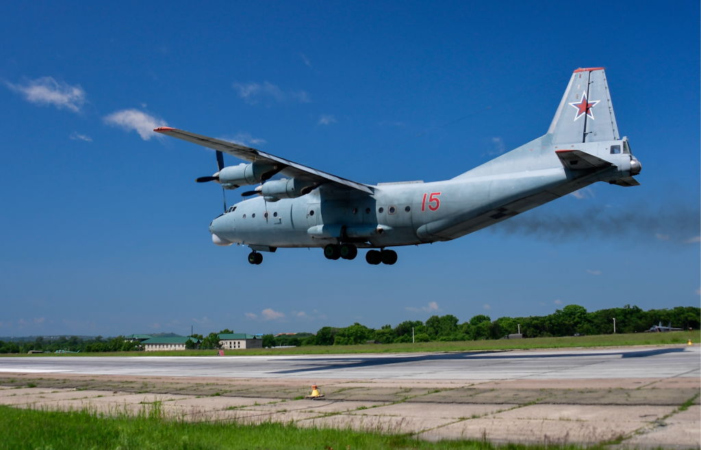 Antonov An-12