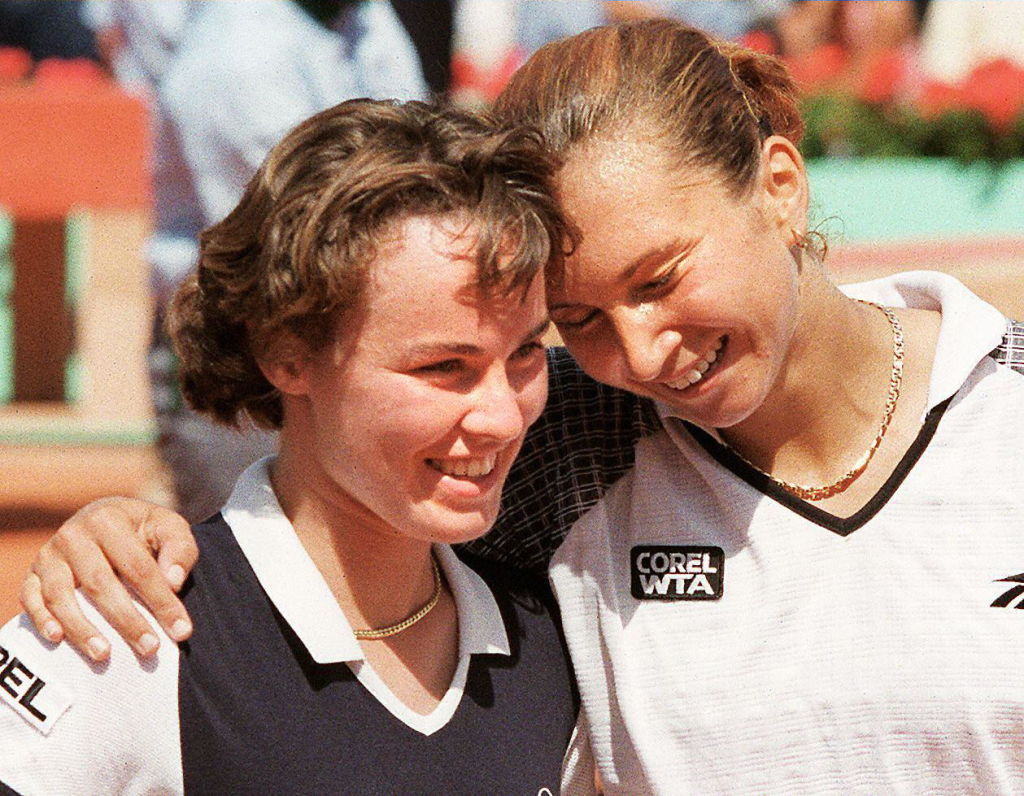 Iva Majoli over Martina Hingis in the final