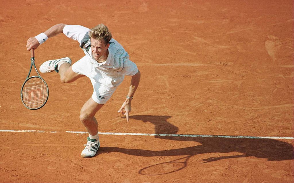 Éric Winogradsky over Stefan Edberg in the second round
