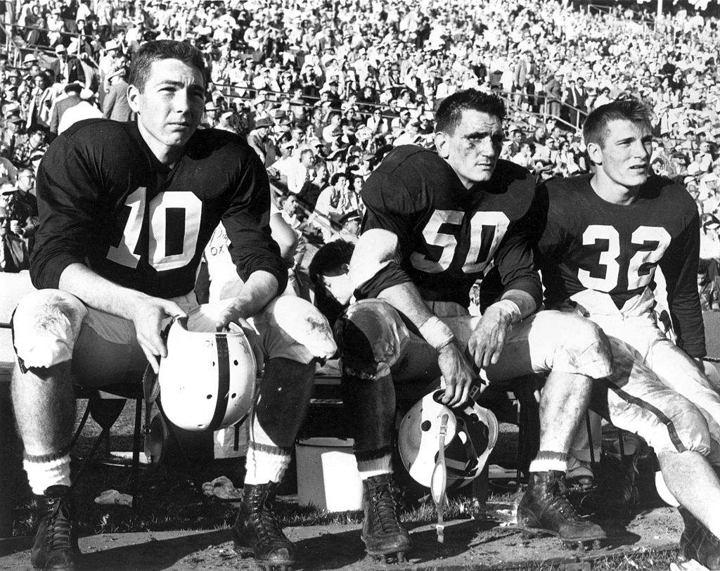 bart starr injured his back and lied to Alabama about how it happened.