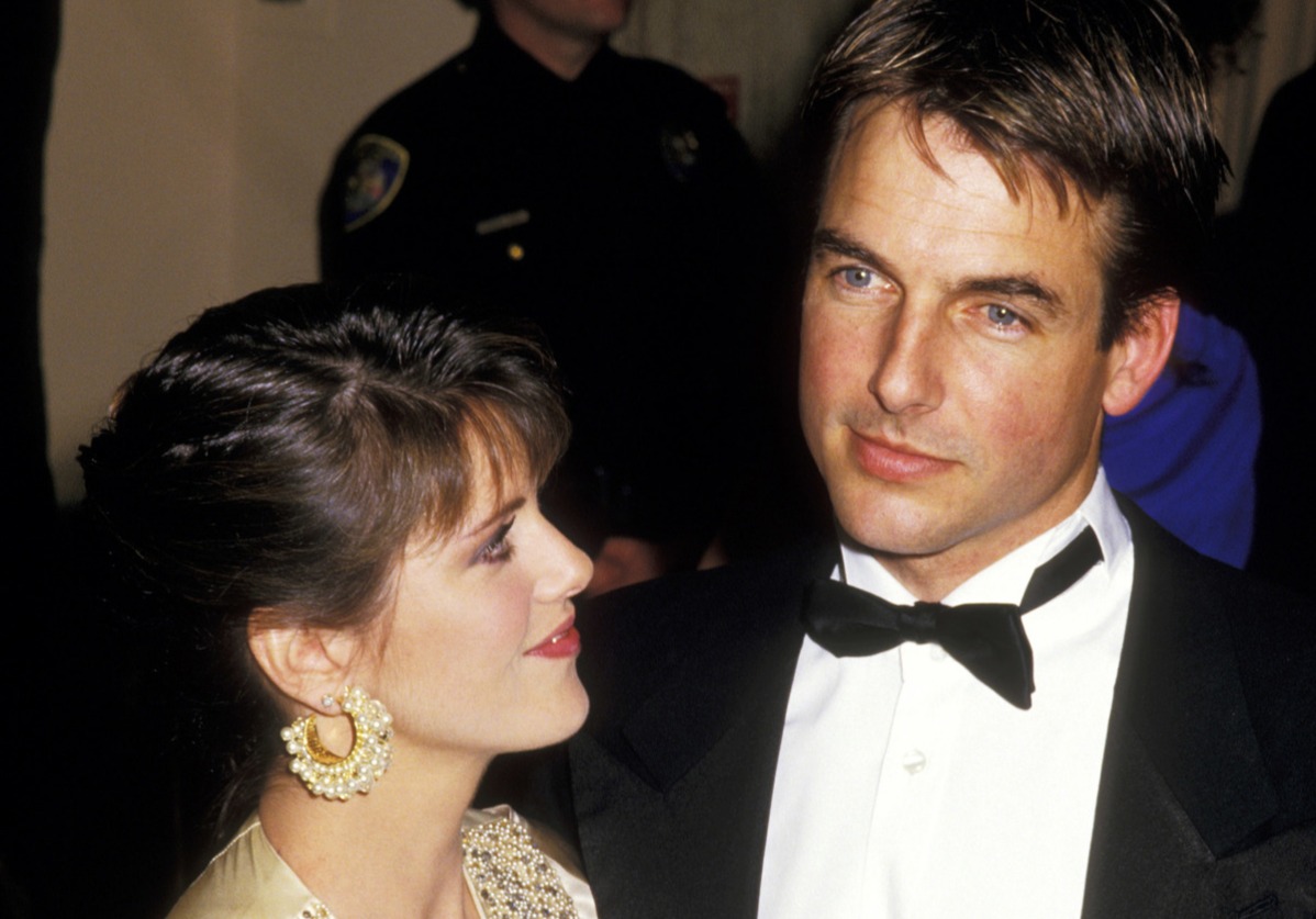 mark harmon and pam dawber at 44th golden globe awards in 1987