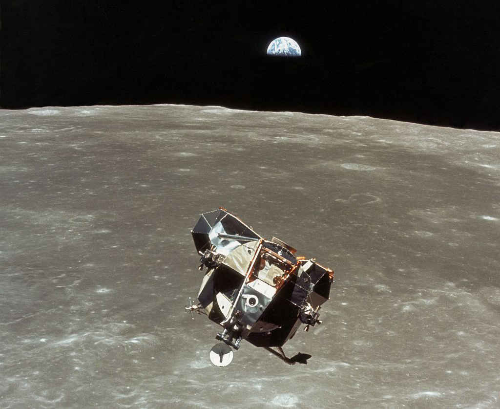 Apollo-11-eagle-75169177