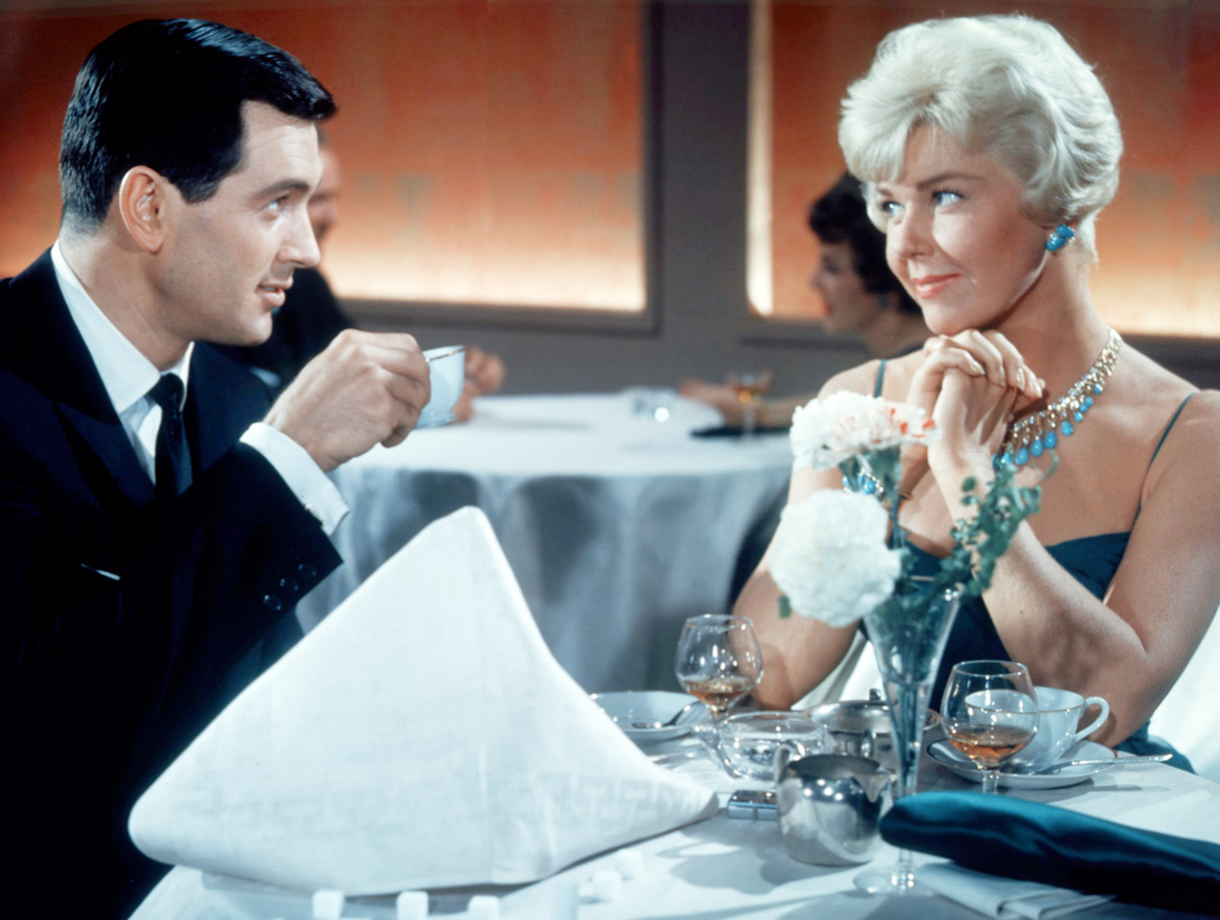 American actors Rock Hudson as Brad Allen, and Doris Day as Jan Morrow, in 'Pillow Talk', 1959.