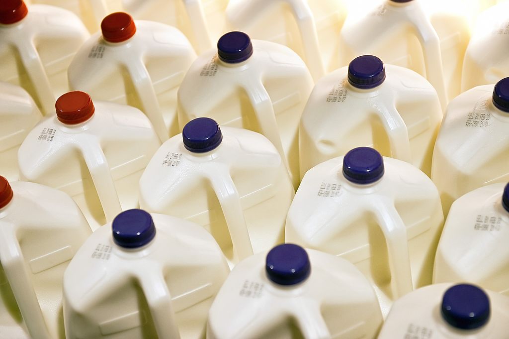 Milk -170489045