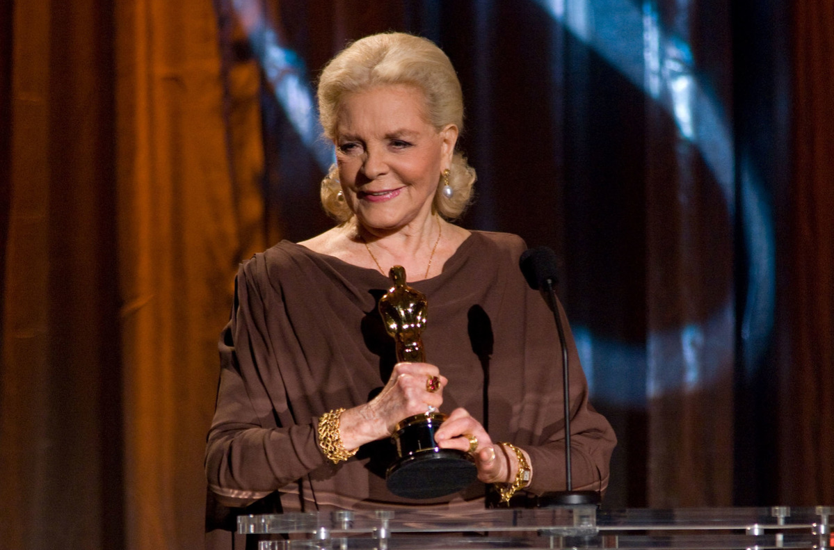 Honorary Award recipient Lauren Bacall speaks onstage during the 2009 Governors Awards in the Grand Ballroom at Hollywood & Highland