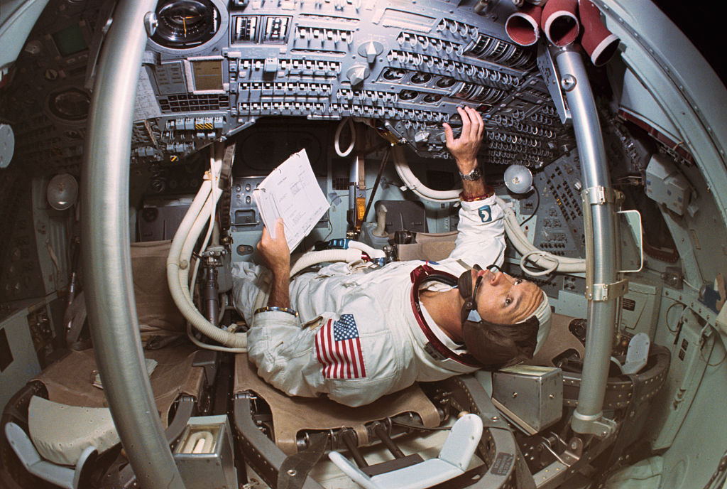 inside-apollo-517384522