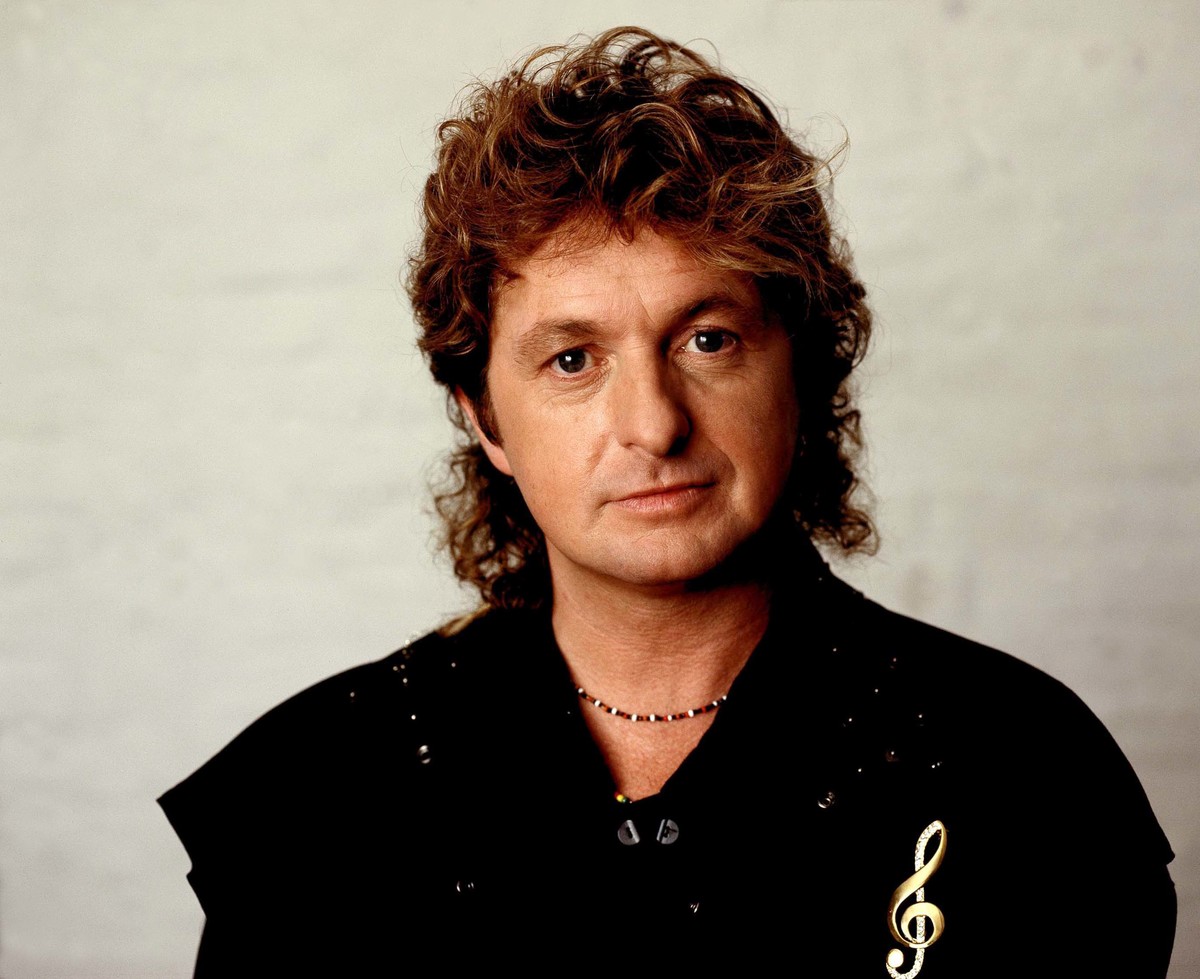 a portrait of jon anderson