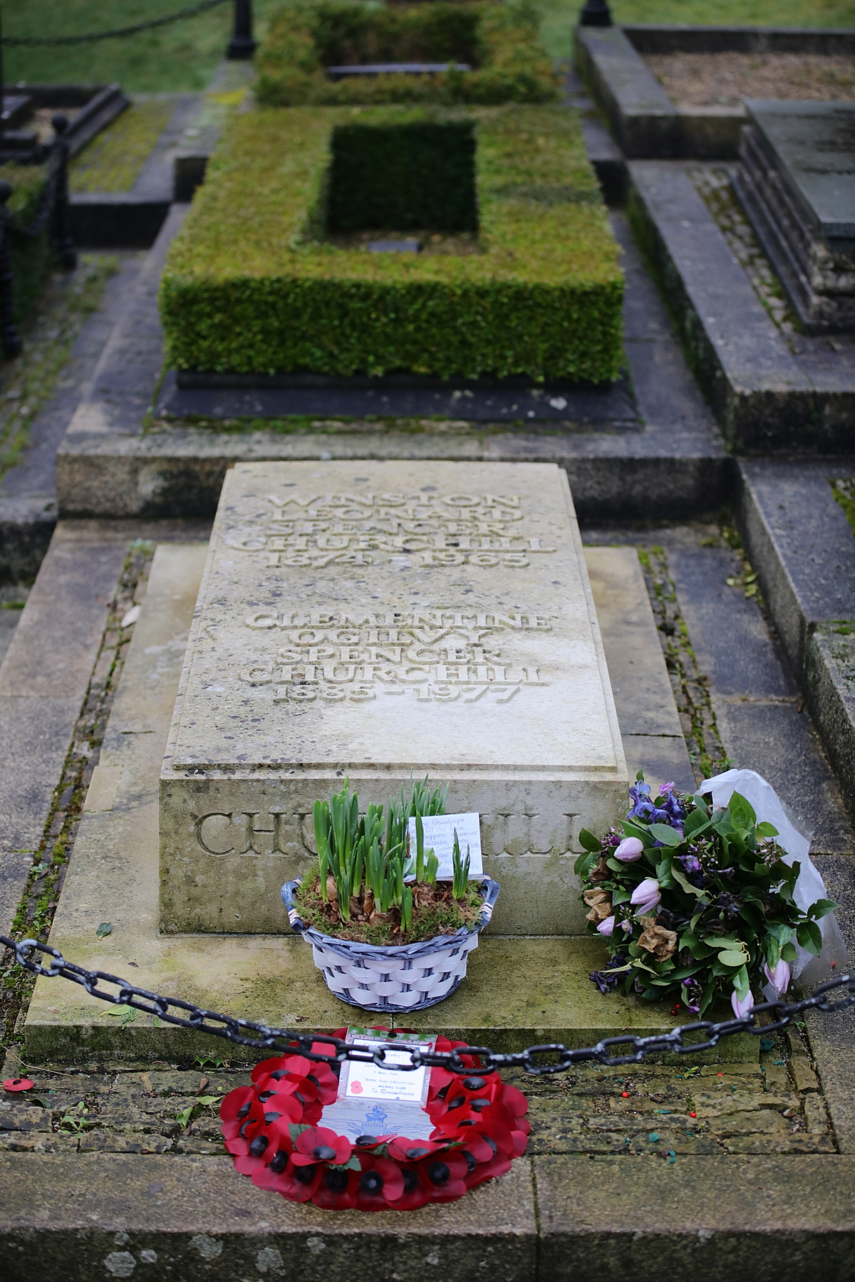 A general view of Sir Winston Churchill's grave in the cemetery of St Martin's Church