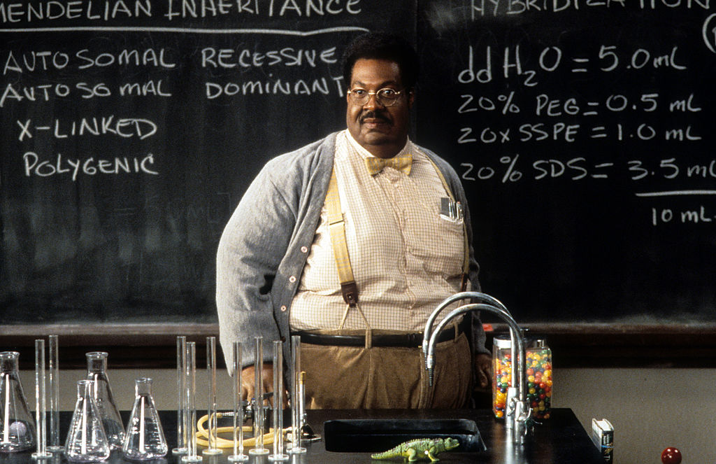 Eddie Murphy standing in front of chalk board in a scene from the film 'The Nutty Professor', 1996.