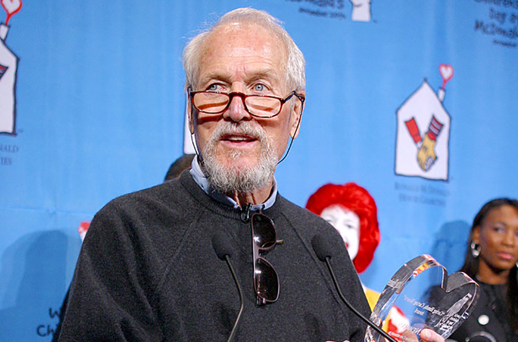 Newman accepting an award for his philanthropy