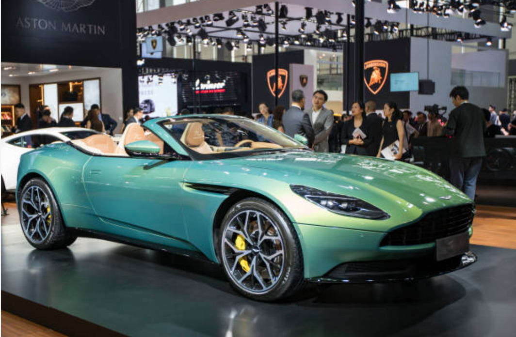 Aston Martin Mirage Volante 2