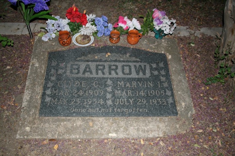 Clyde Barrow Grave