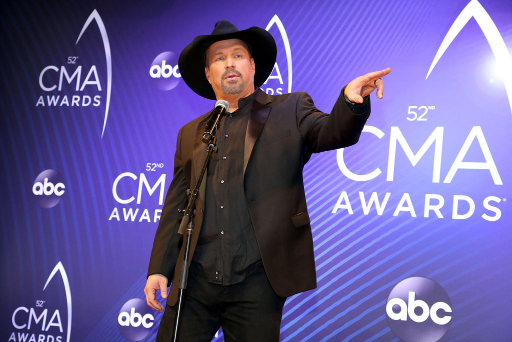 Brooks at the CMA Awards 