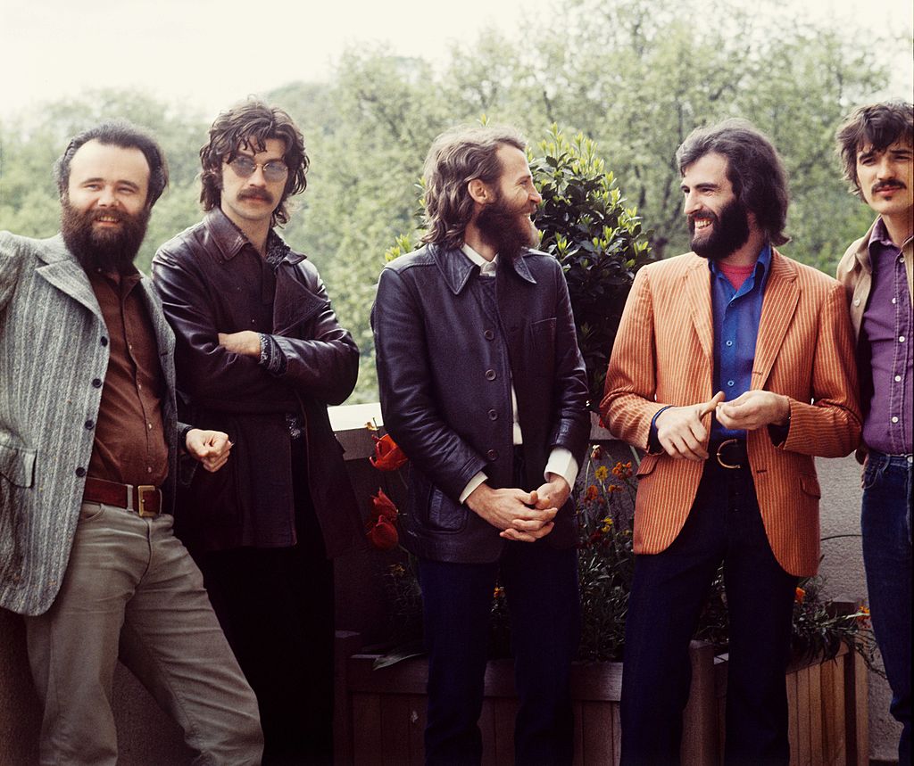 (L-R) Garth Hudson, Robbie Robertson, Levon Helm, Richard Manuel and Rick Danko of The Band pose for a group portrait
