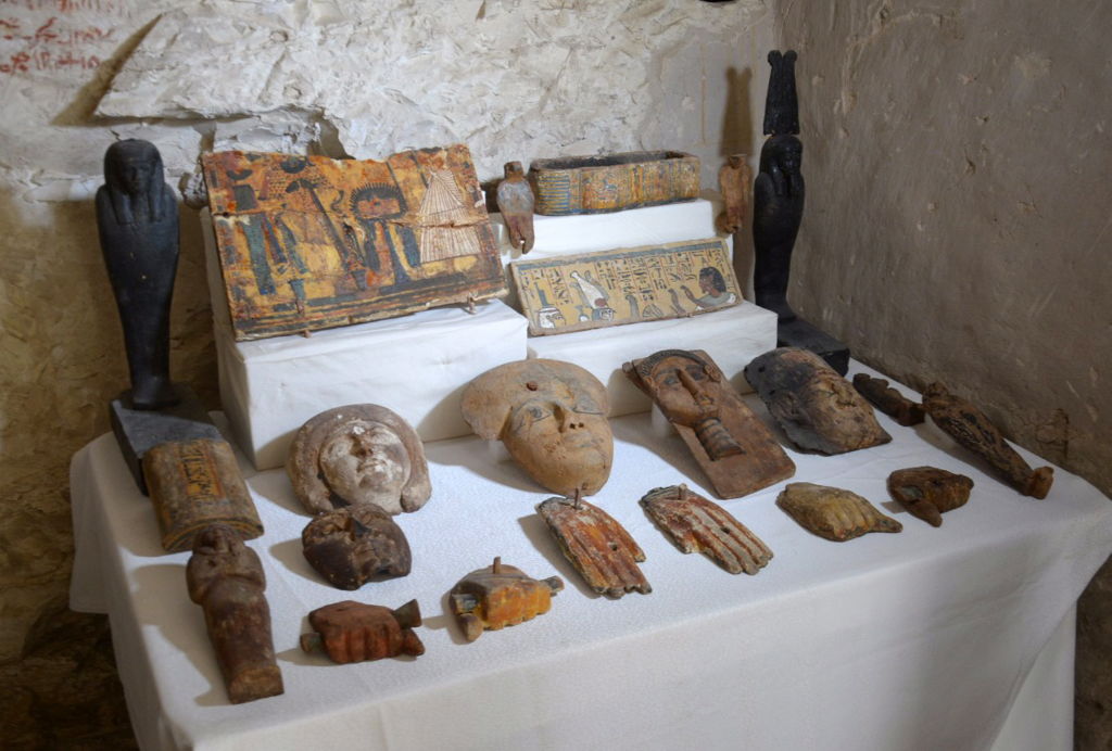 Statues in tomb