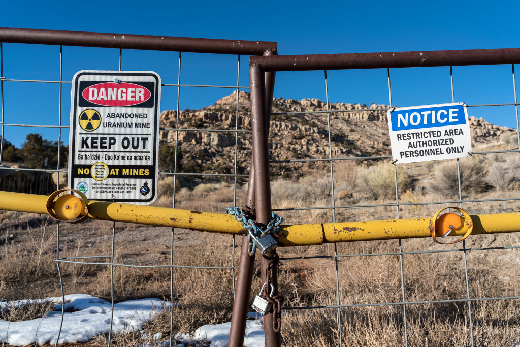Uranium warning sign