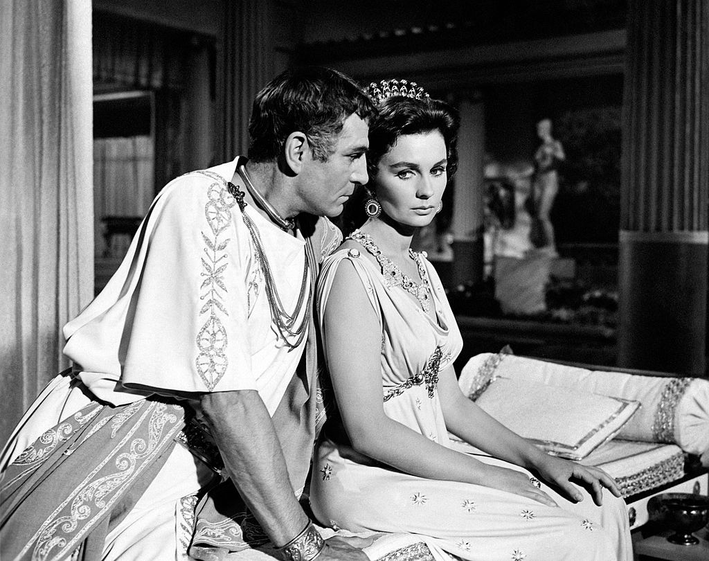 laurence olivier on the set of spartacus
