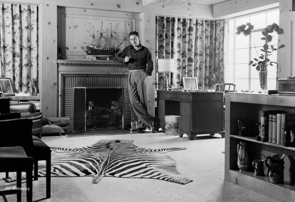 Errol Flynn at home 