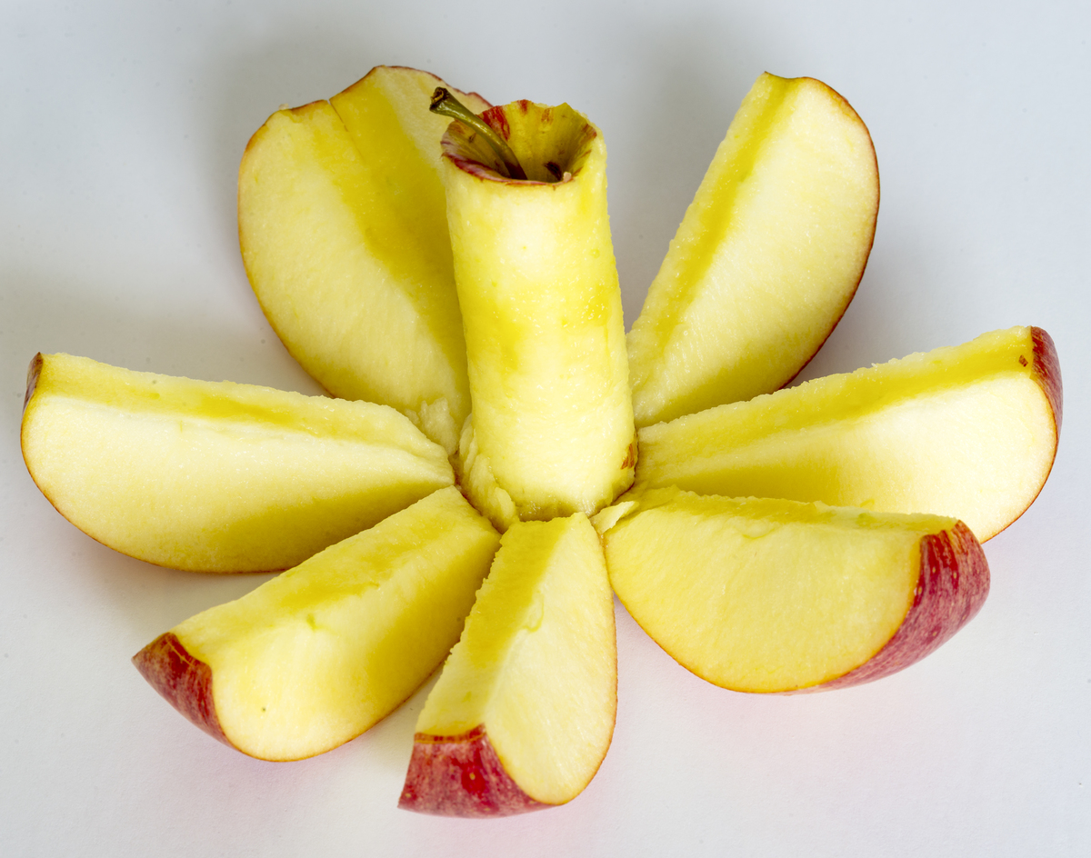 sliced apple