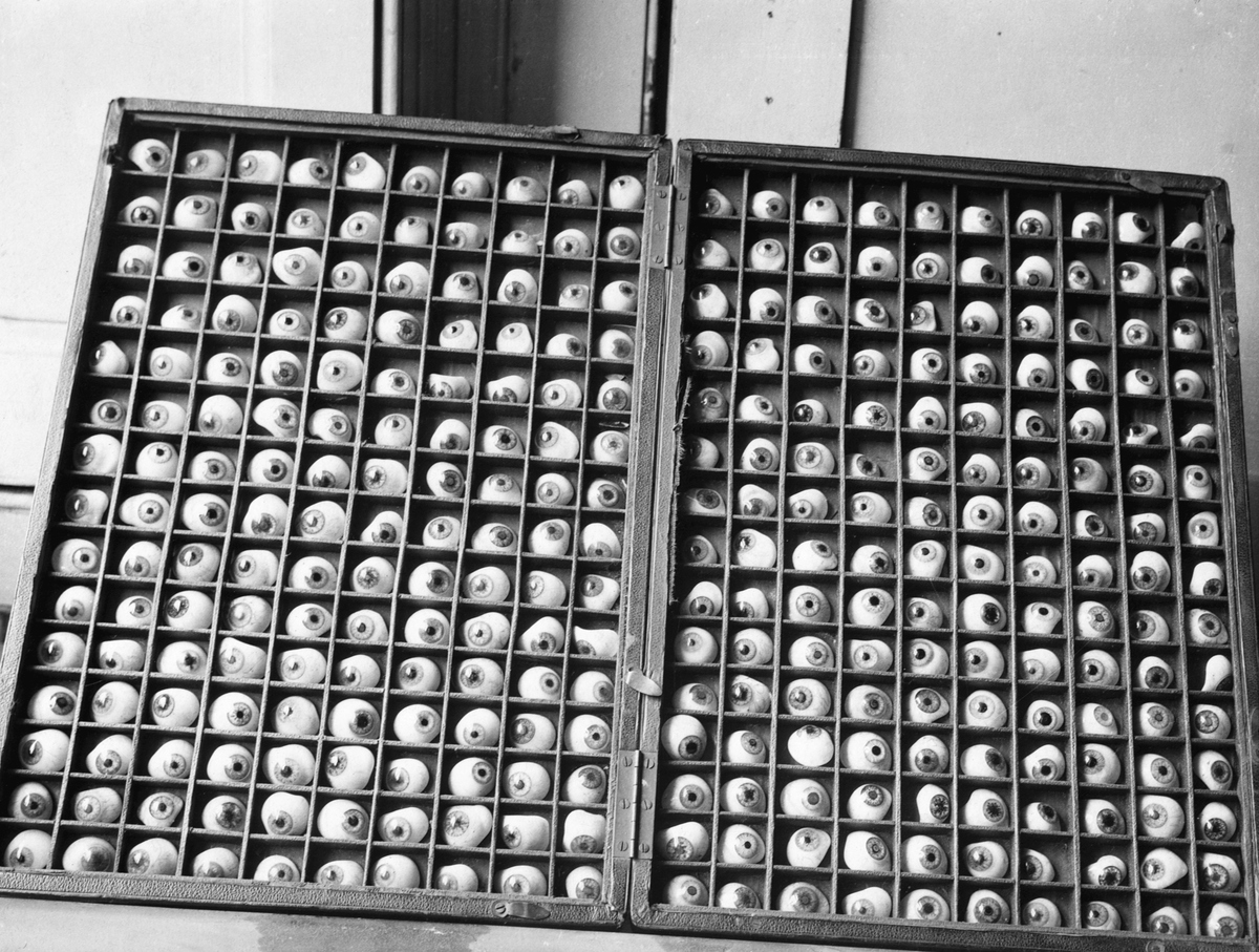 A large tray full of glass eyes.