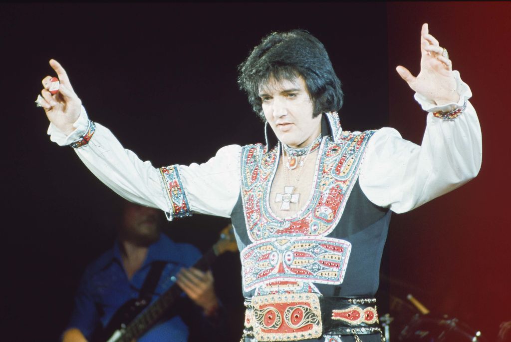 elvis onstage