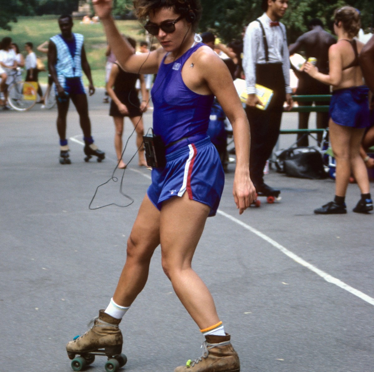 rollerskater-listening-to-her-walkman