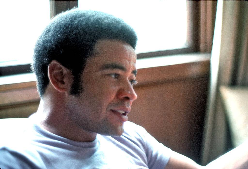 Bill-Withers-Portrait-74002526