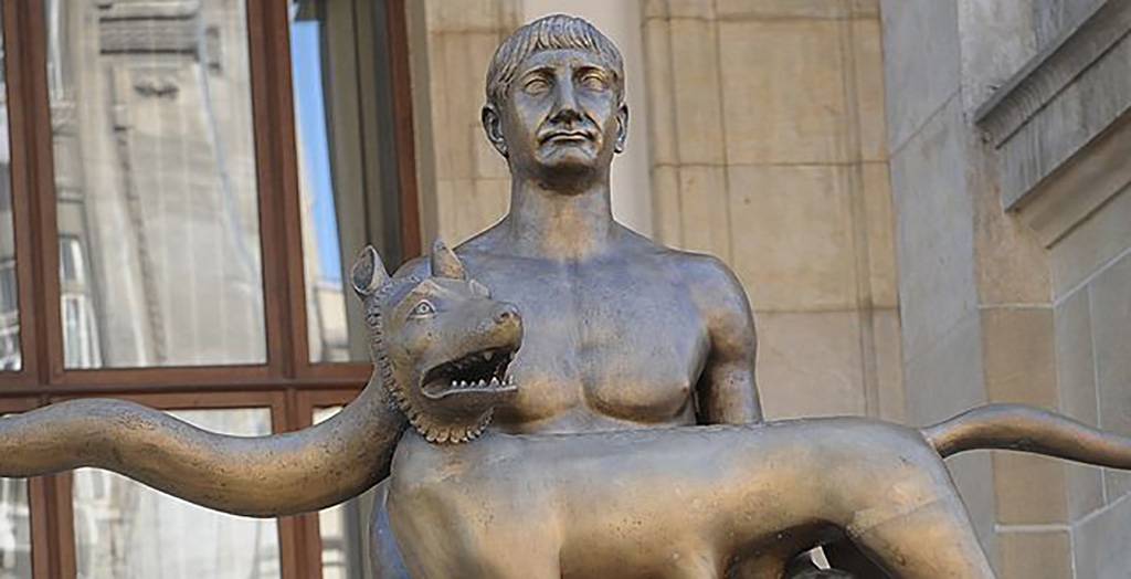 Statue of Trajan with a dog 