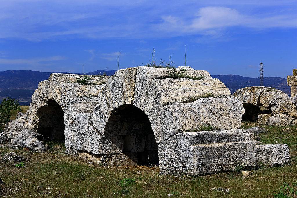 Remains of an aqueduct 