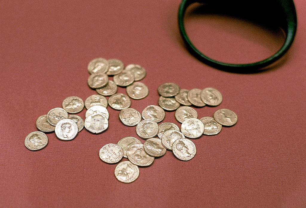 Roman coins 