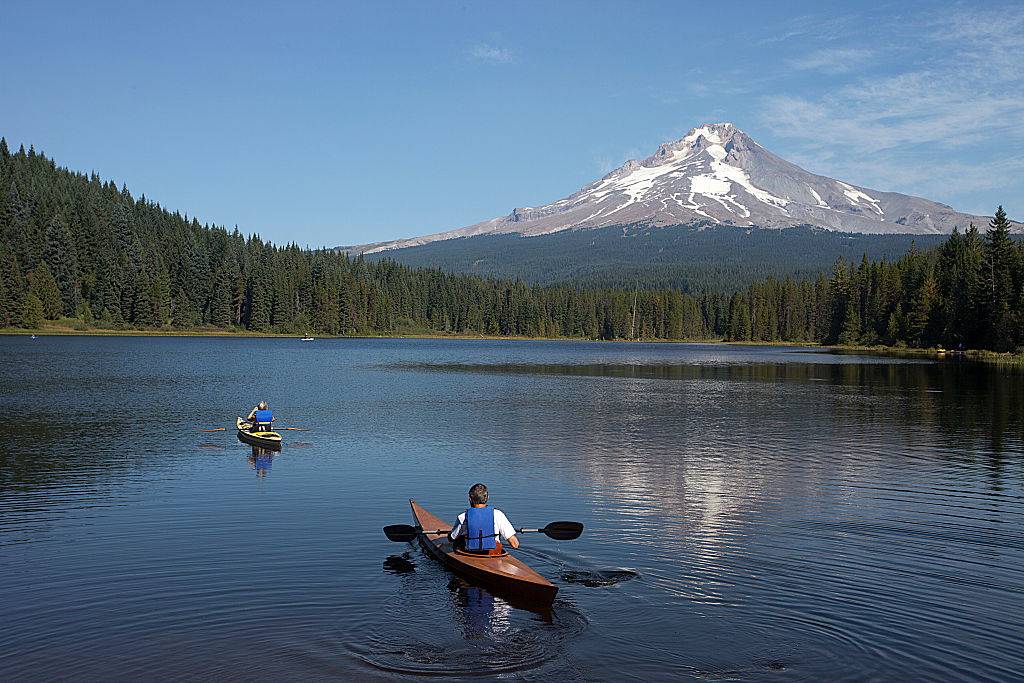 People kayaking 