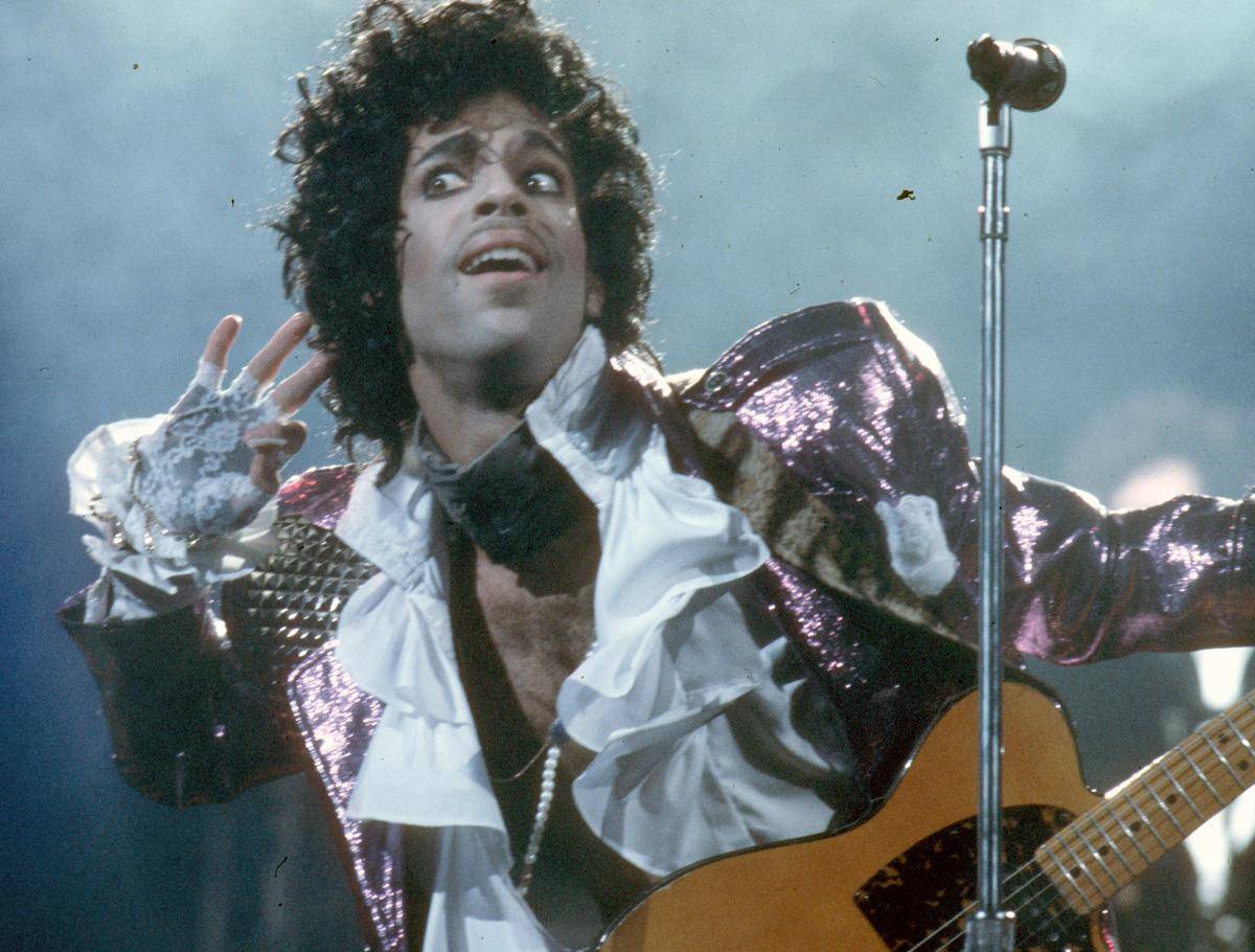 Prince performs live at the Fabulous Forum.