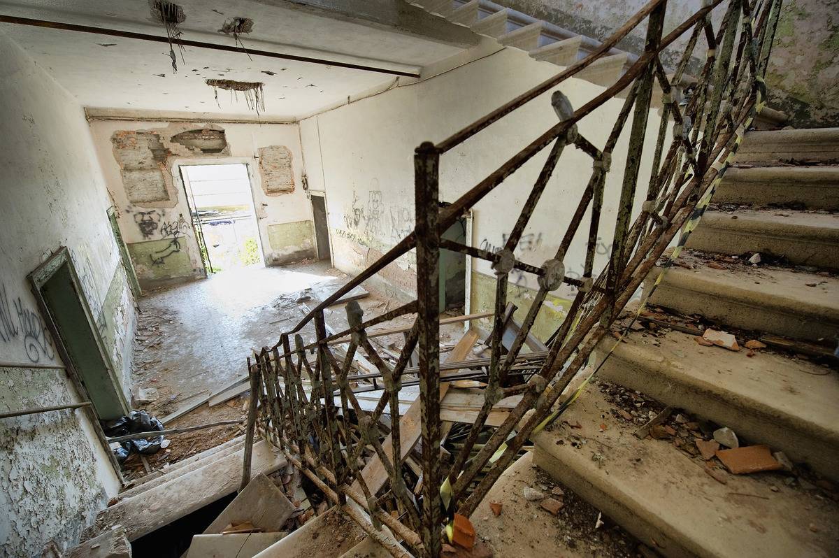 ruins of hospital