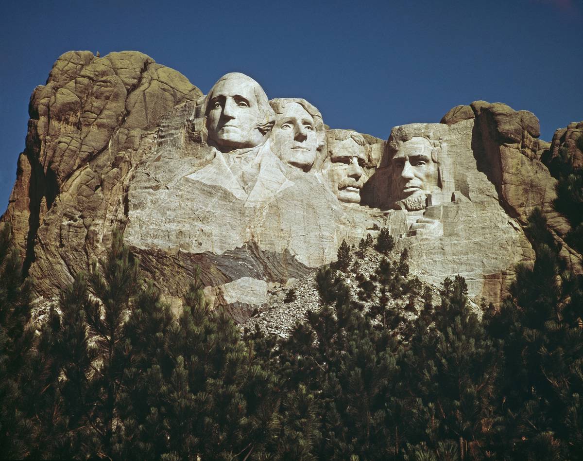 Mount Rushmore Has A Secret Hall Of Records