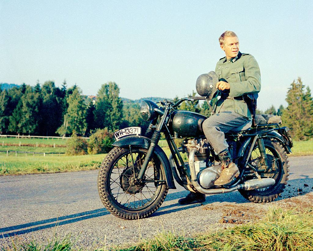 triumph bonneville motorcycle