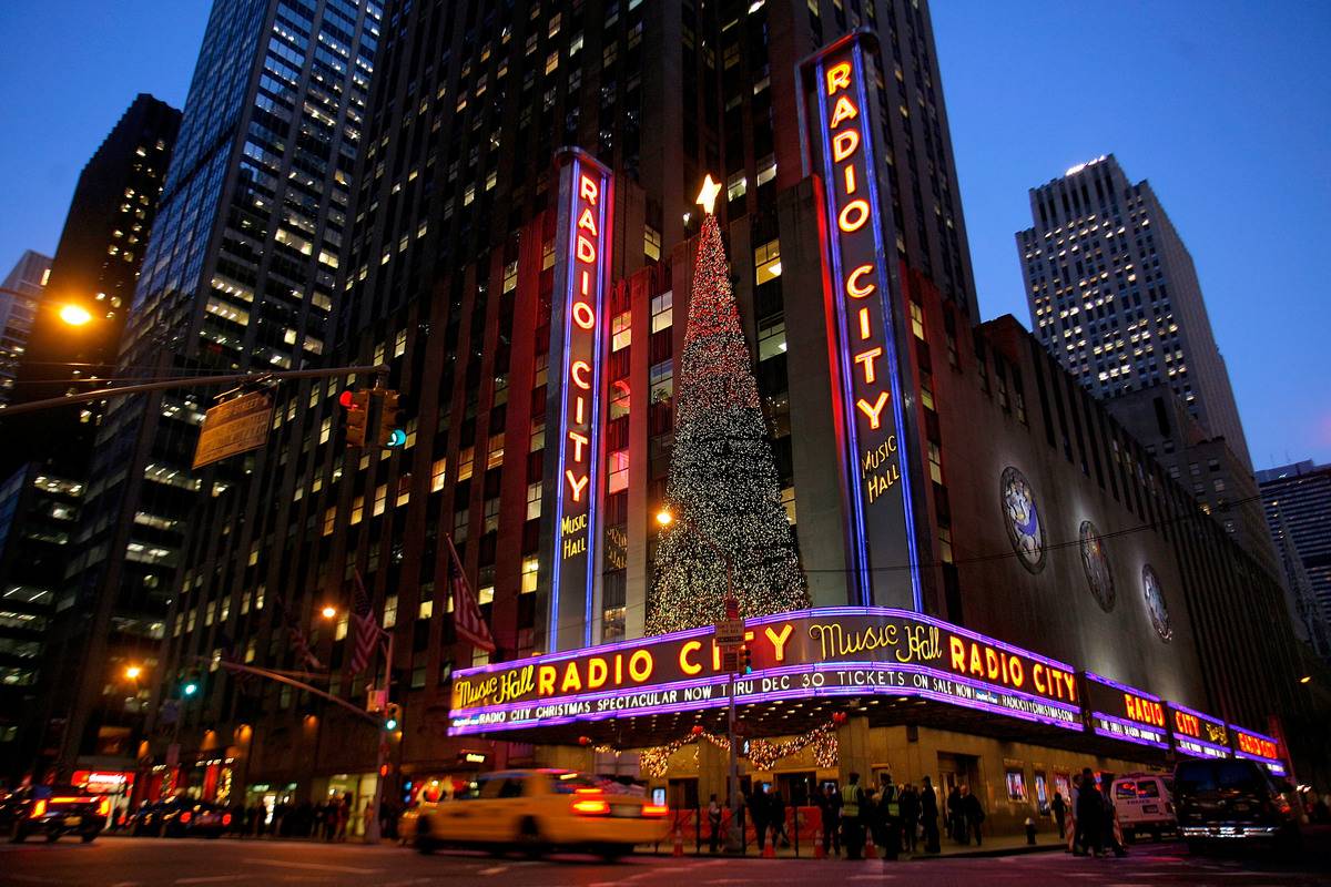 Roxy's Suit Above Radio City Music Hall