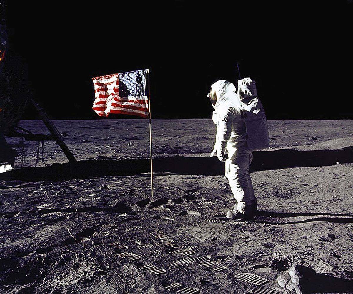 The Apollo 11 Moon Landing - 1969