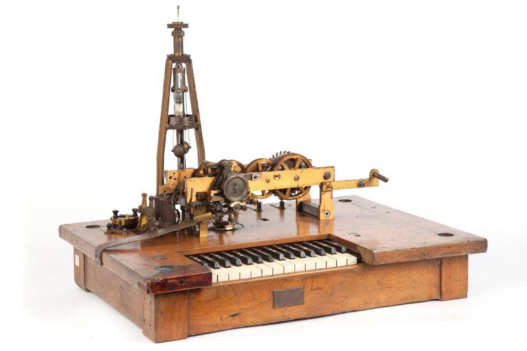 Hughes type telegraph built
