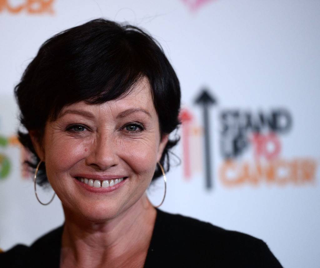 Actress Shannen Doherty arrives at the Farrah Fawcett Foundation