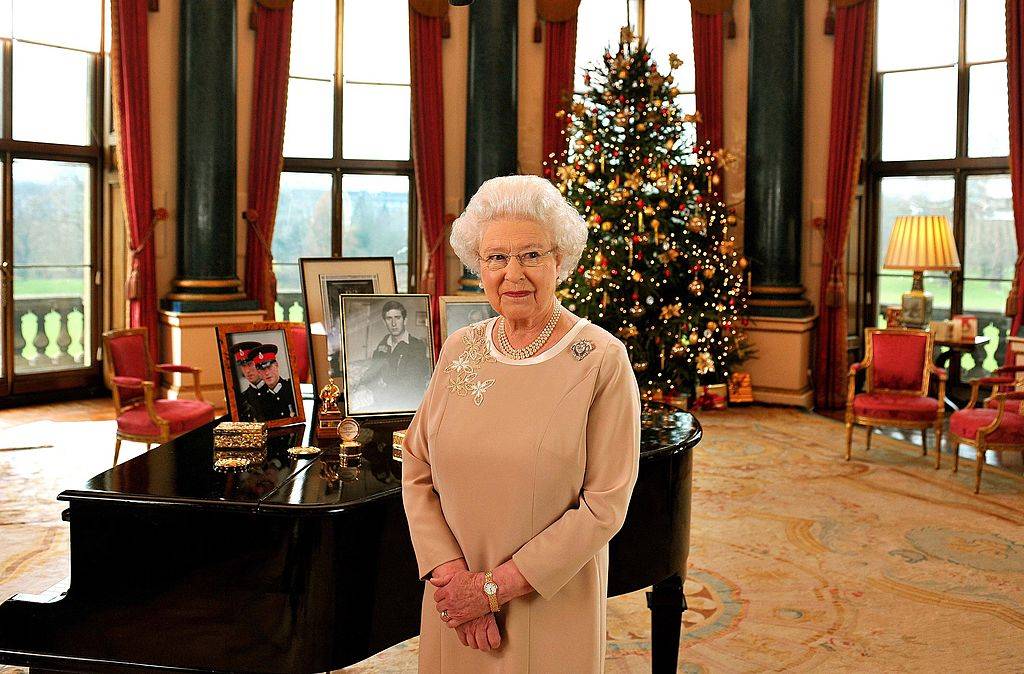 buckingham-palace-music-room