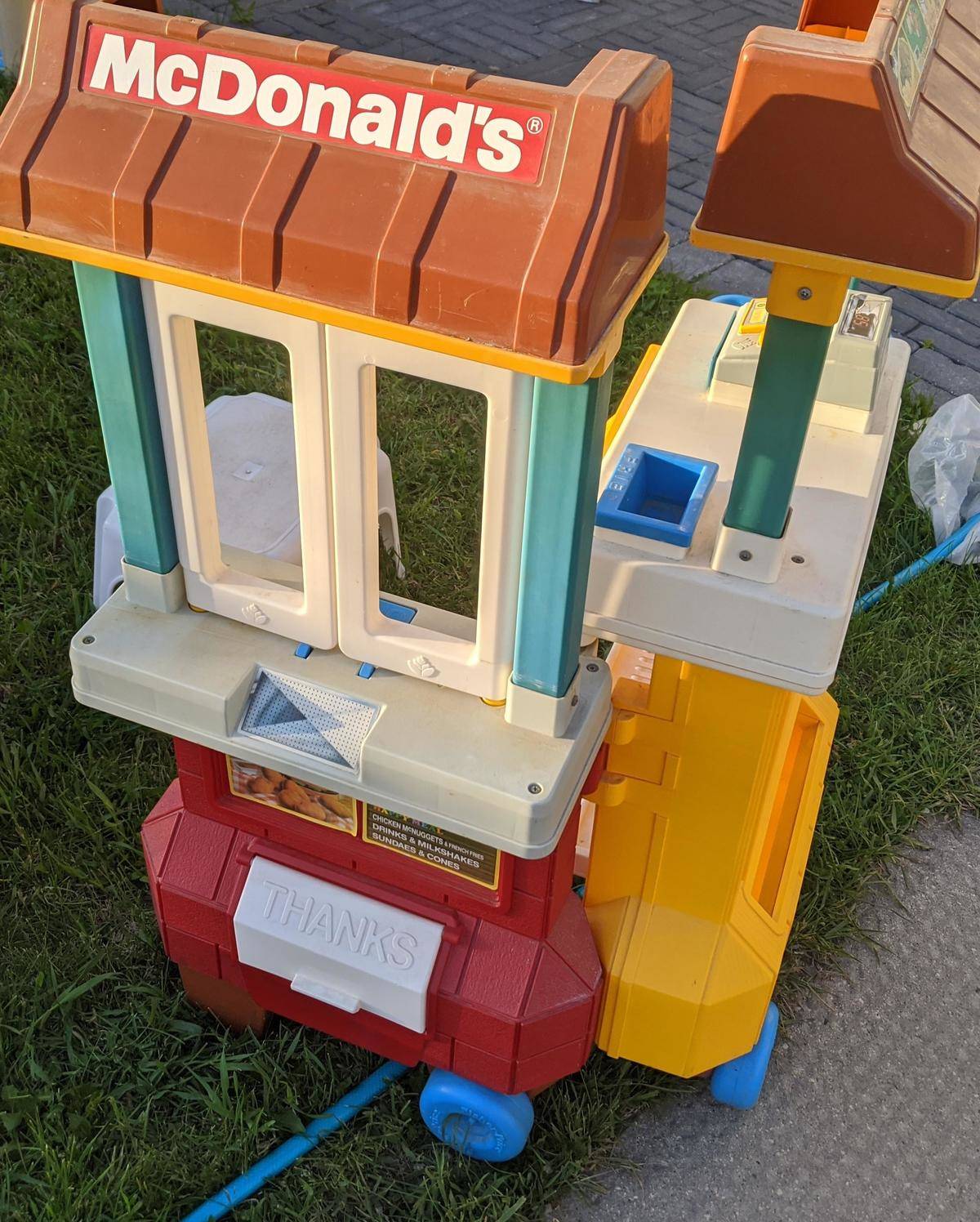 McDonald's play kitchen